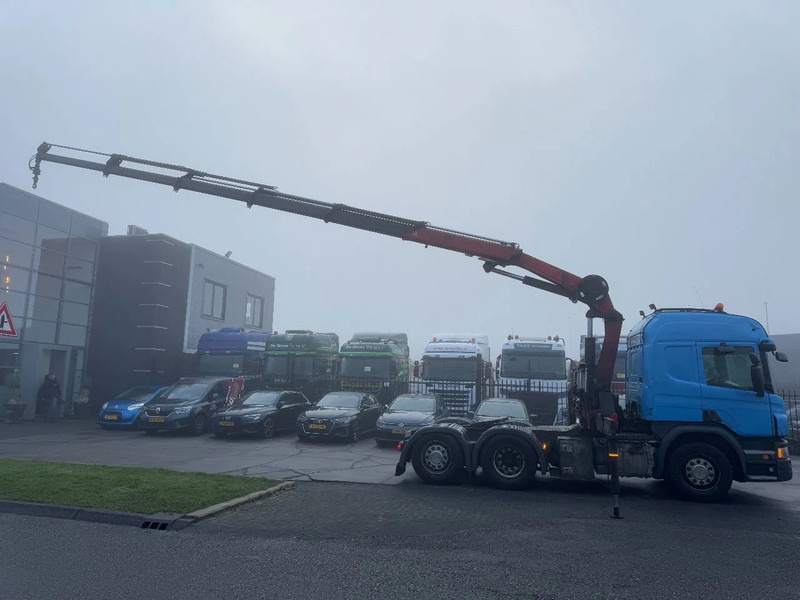 Scania P450 6X2 - EURO 6 + HMF 2620-K5 + REMOTE + LIFT AXLE - Sadulveok: pilt 3 Scania P450 6X2 - EURO 6 + HMF 2620-K5 + REMOTE + LIFT AXLE - Sadulveok: pilt 3
