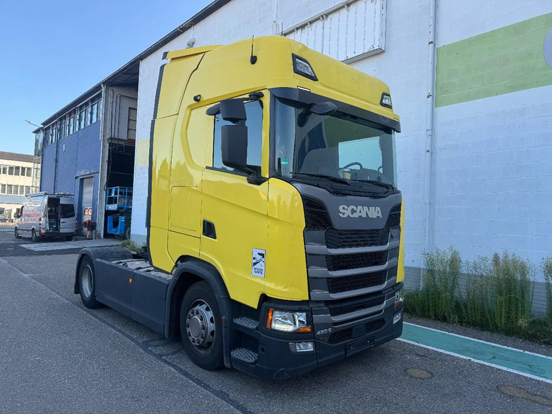 Scania S450 NGS 4X2 EURO 6 SKIRTS RETARDER DOUBLE TANK - Sadulveok: pilt 1 Scania S450 NGS 4X2 EURO 6 SKIRTS RETARDER DOUBLE TANK - Sadulveok: pilt 1
