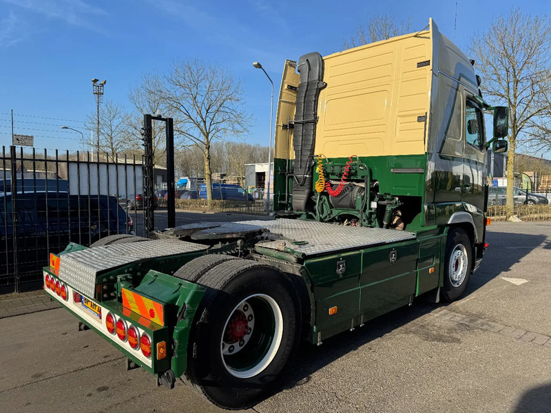 Volvo FH 16.550 4X2 - EURO 3 + FULL SPOILER + MANUAL GEAR - Sadulveok: pilt 4 Volvo FH 16.550 4X2 - EURO 3 + FULL SPOILER + MANUAL GEAR - Sadulveok: pilt 4