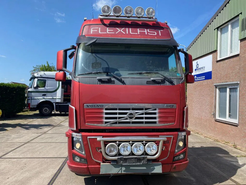Volvo FH 16.700 FH16-700 8X4 140 TON FULL STEEL - Sadulveok: pilt 3 Volvo FH 16.700 FH16-700 8X4 140 TON FULL STEEL - Sadulveok: pilt 3