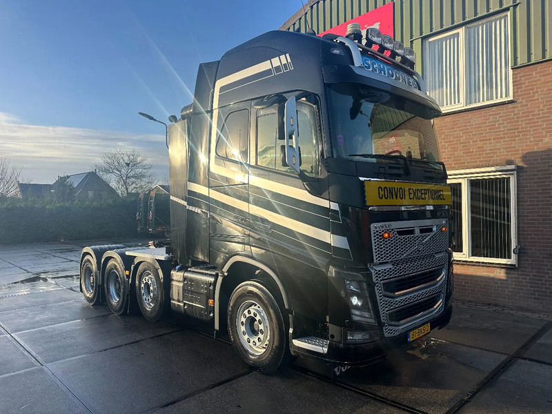 Volvo FH 16.750 8X4 170 TON, INTARDER - Sadulveok: pilt 4 Volvo FH 16.750 8X4 170 TON, INTARDER - Sadulveok: pilt 4