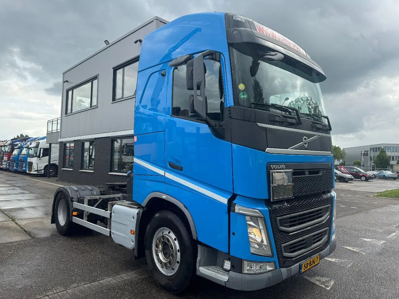 Volvo FH 420 4X2 ADR EURO 6 ALCOA - Sadulveok: pilt 3 Volvo FH 420 4X2 ADR EURO 6 ALCOA - Sadulveok: pilt 3