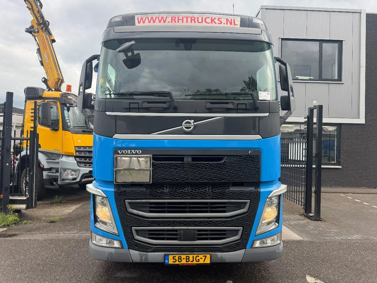 Volvo FH 420 4X2 ADR EURO 6 ALCOA - Sadulveok: pilt 2 Volvo FH 420 4X2 ADR EURO 6 ALCOA - Sadulveok: pilt 2