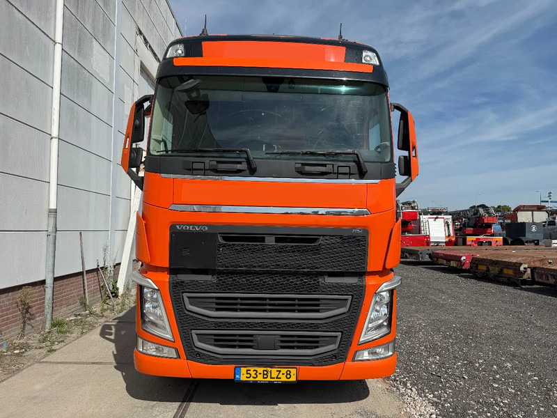 Volvo FH 500 4X2 EURO 6 + I-ParkCool - Sadulveok: pilt 2 Volvo FH 500 4X2 EURO 6 + I-ParkCool - Sadulveok: pilt 2