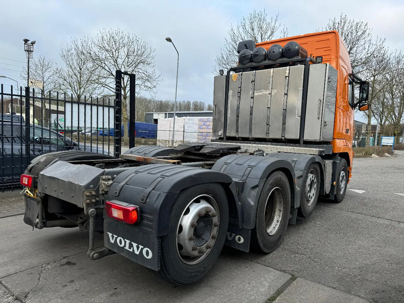 Volvo FH 500 8X2 - EURO 5 + LIFT/STEERING AXLE - Sadulveok: pilt 4 Volvo FH 500 8X2 - EURO 5 + LIFT/STEERING AXLE - Sadulveok: pilt 4