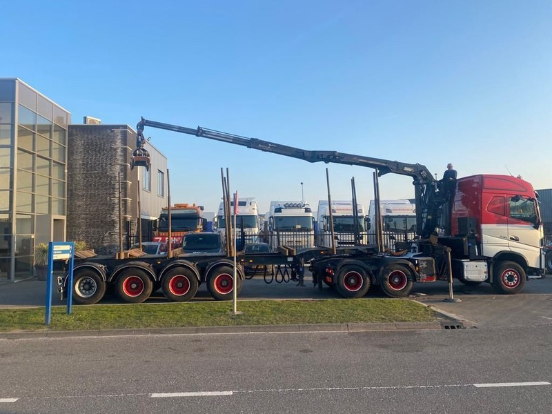 Volvo FH 540 6X4 EURO 6 + EPSILON S260Z96 + TRAILER 4 AXLE DOLL - Sadulveok: pilt 2 Volvo FH 540 6X4 EURO 6 + EPSILON S260Z96 + TRAILER 4 AXLE DOLL - Sadulveok: pilt 2