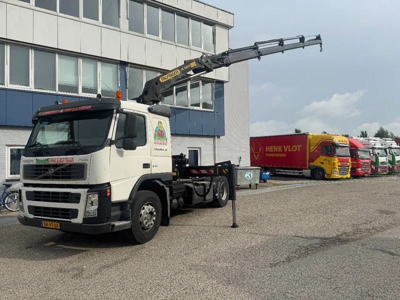 Volvo FM 340 4X2 EURO 3 PALFINGER PK16000 + REMOTE CONTROL - Sadulveok: pilt 1 Volvo FM 340 4X2 EURO 3 PALFINGER PK16000 + REMOTE CONTROL - Sadulveok: pilt 1
