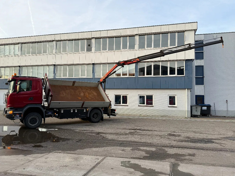 Scania G370 4X4 EURO 6 + 3-SIDE TIPPER + PALFINGER PK9002 + REMOTE - Kallurauto, Kraanaga veoauto: pilt 3 Scania G370 4X4 EURO 6 + 3-SIDE TIPPER + PALFINGER PK9002 + REMOTE - Kallurauto, Kraanaga veoauto: pilt 3