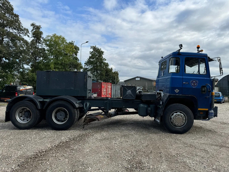 Scania LB141 V8 6X2 HUB REDUCTION - FULL STEEL SUSP. - MANUAL GEAR - Kabiinišassiiga veoauto: pilt 4 Scania LB141 V8 6X2 HUB REDUCTION - FULL STEEL SUSP. - MANUAL GEAR - Kabiinišassiiga veoauto: pilt 4