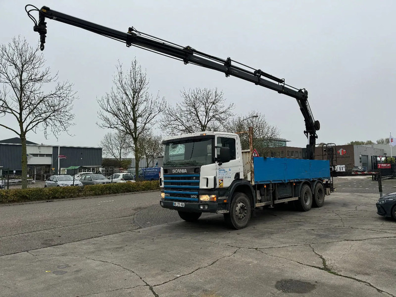Scania P124-360 6X4 EURO 2 HIAB 200 C-5 ALL 2000 - Kraanaga veoauto: pilt 2 Scania P124-360 6X4 EURO 2 HIAB 200 C-5 ALL 2000 - Kraanaga veoauto: pilt 2