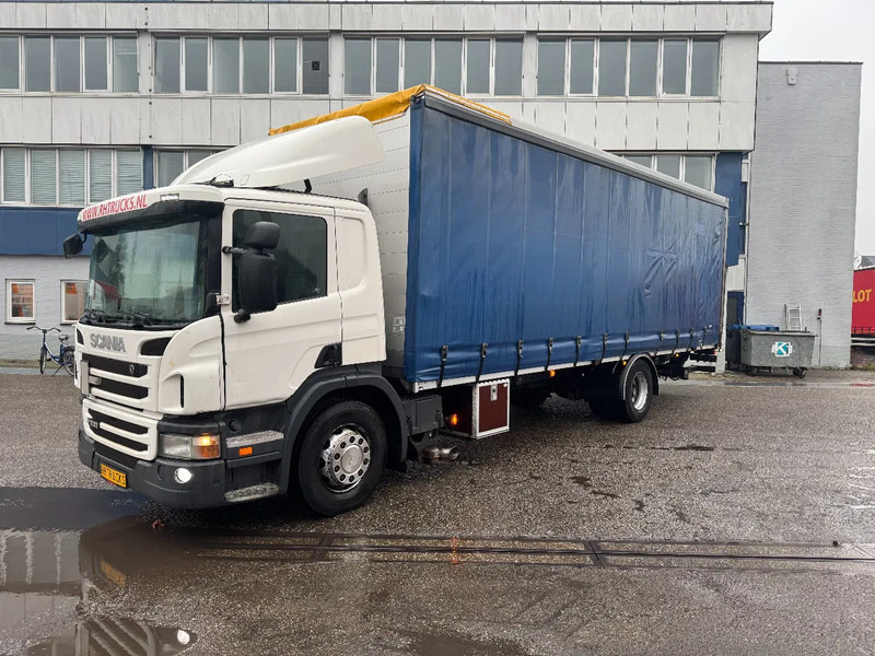 Scania P230 4X2 MANUAL + ZEPRO 2500 KG LIFT + REMOTE CONTROL - Tent veoauto: pilt 1 Scania P230 4X2 MANUAL + ZEPRO 2500 KG LIFT + REMOTE CONTROL - Tent veoauto: pilt 1