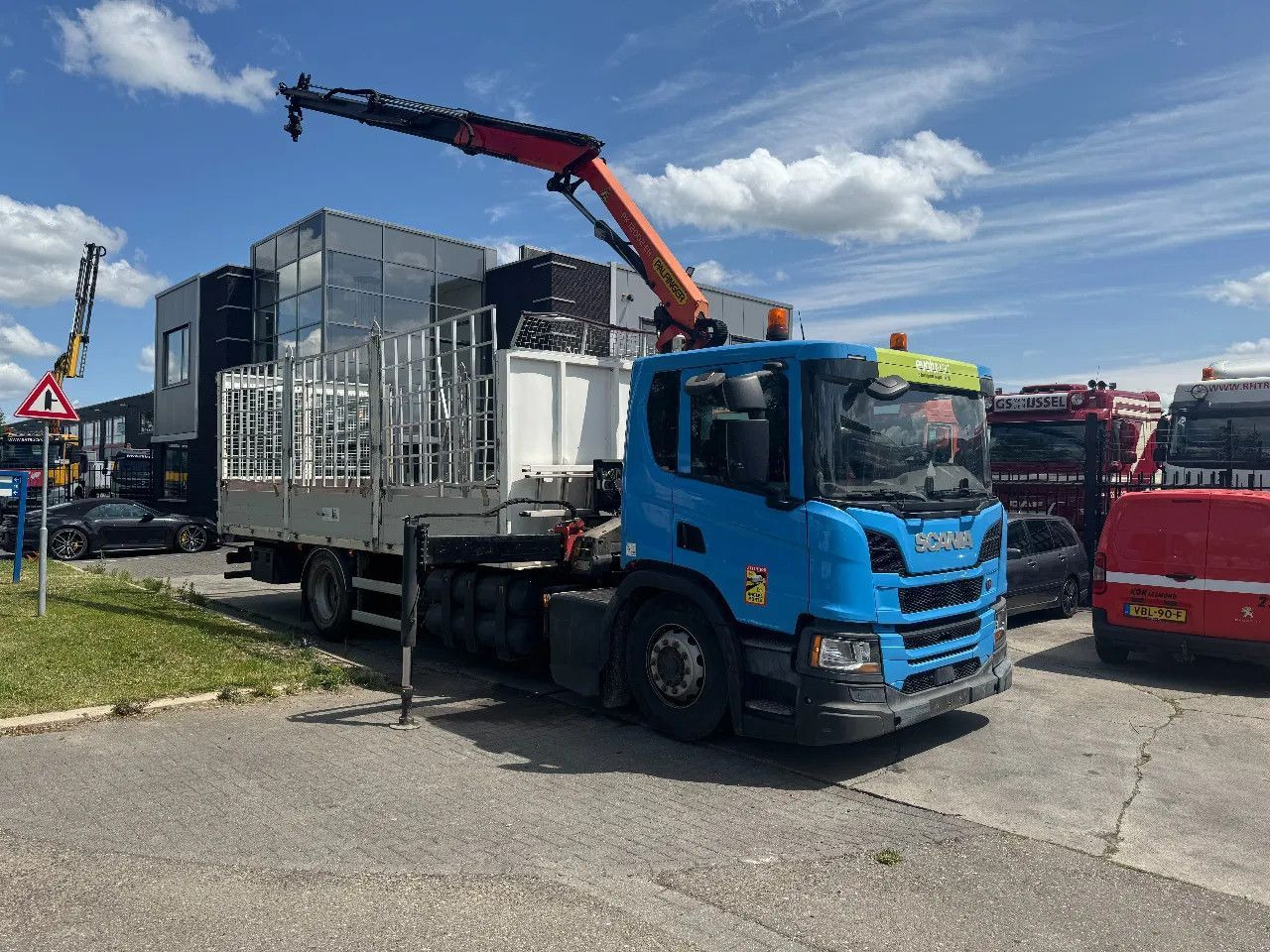 Scania P280 4X2 EURO 6 PALFINGER PK12002 + REMOTE CONTR - Madelveok/ Platvormveok, Kraanaga veoauto: pilt 1 Scania P280 4X2 EURO 6 PALFINGER PK12002 + REMOTE CONTR - Madelveok/ Platvormveok, Kraanaga veoauto: pilt 1
