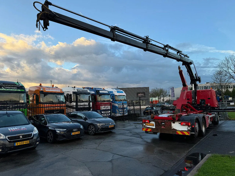 Scania P320 6X2 - EURO 6 + HIAB XS 144 HIPRO + REMOTE + HIAB HOOK + RETARDER - Kraanaga veoauto: pilt 4 Scania P320 6X2 - EURO 6 + HIAB XS 144 HIPRO + REMOTE + HIAB HOOK + RETARDER - Kraanaga veoauto: pilt 4