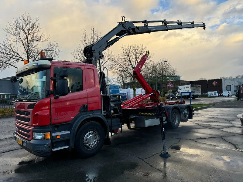 Scania P320 6X2 - EURO 6 + HIAB XS 144 HIPRO + REMOTE + HIAB HOOK + RETARDER - Kraanaga veoauto: pilt 2 Scania P320 6X2 - EURO 6 + HIAB XS 144 HIPRO + REMOTE + HIAB HOOK + RETARDER - Kraanaga veoauto: pilt 2