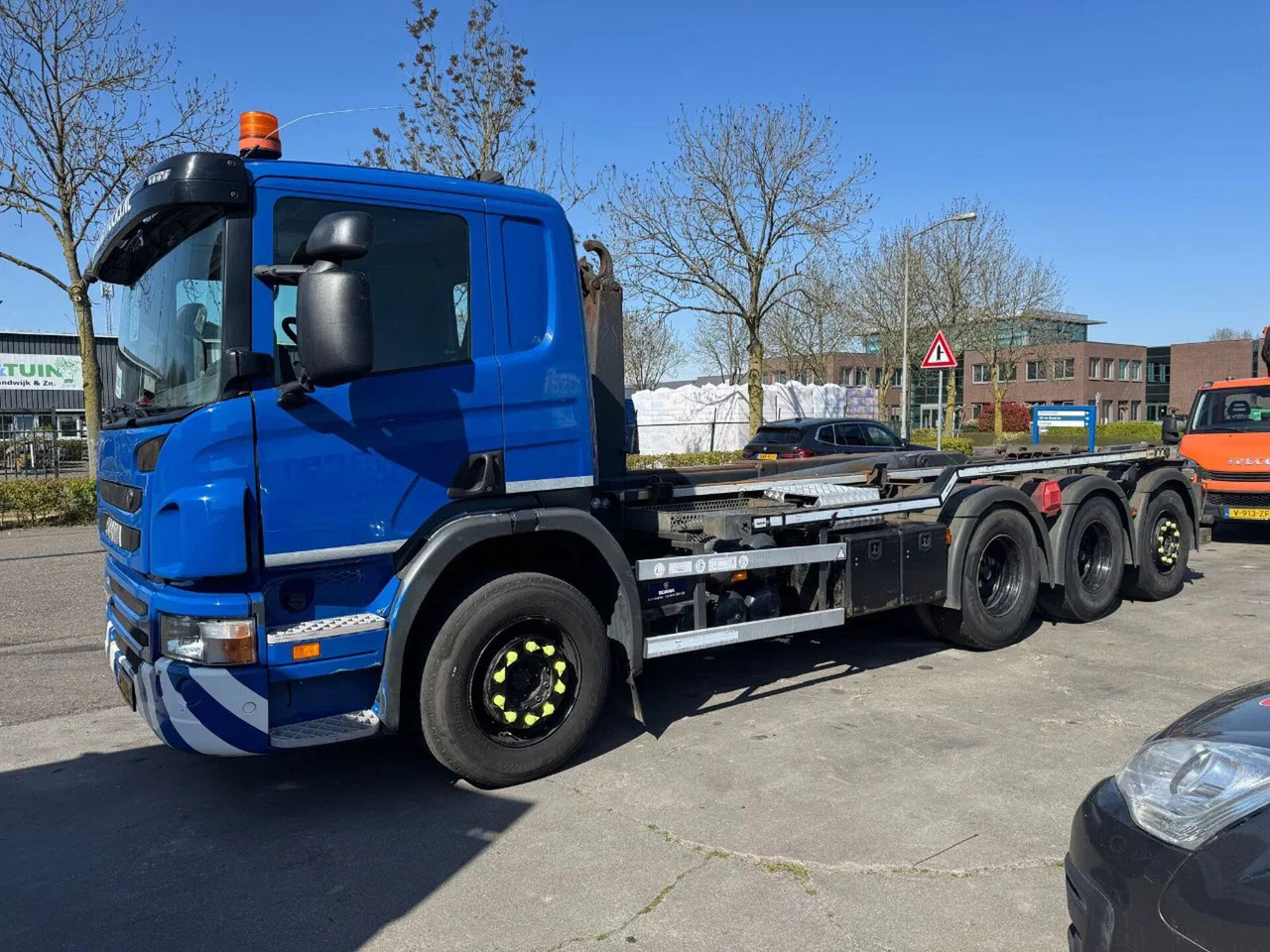Scania P360 8X4 - EURO 5 + VDL 25T HOOK + TÜV 08-2025 - Konkstõstukiga veoauto: pilt 1 Scania P360 8X4 - EURO 5 + VDL 25T HOOK + TÜV 08-2025 - Konkstõstukiga veoauto: pilt 1