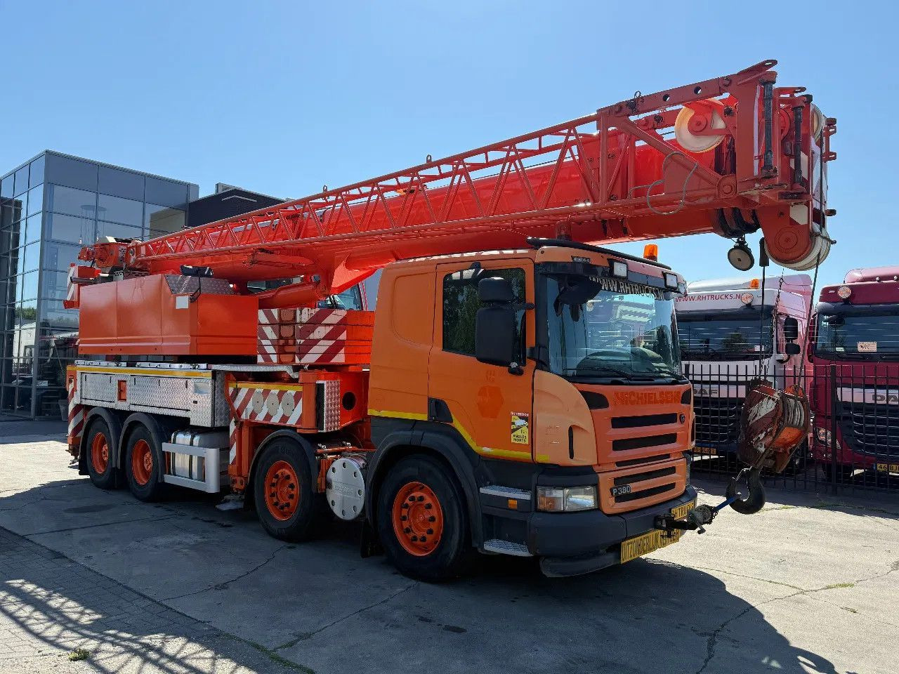 Scania P380 8X4 + FAUN HK40 + FLYJIB + BALLASTBL. 6,9 T - Kraanaga veoauto: pilt 1 Scania P380 8X4 + FAUN HK40 + FLYJIB + BALLASTBL. 6,9 T - Kraanaga veoauto: pilt 1