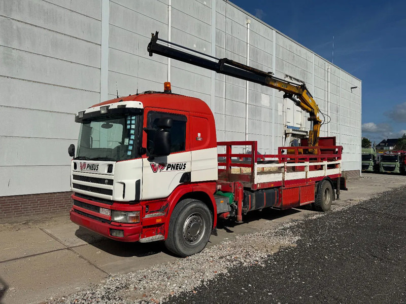 Scania P94-310 4X2 EURO 2 COPMA 1530 FULL STEEL - Kraanaga veoauto: pilt 2 Scania P94-310 4X2 EURO 2 COPMA 1530 FULL STEEL - Kraanaga veoauto: pilt 2