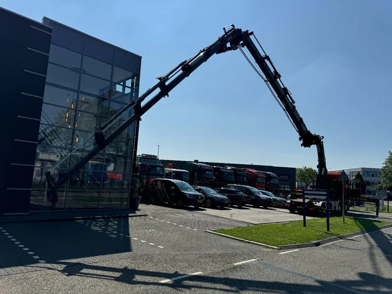 Scania R560 V8 8X2 + EFFER CRANE 1550 6S + FLYJIP 6XHYDR + REMOTE + WINCH - Kraanaga veoauto: pilt 5 Scania R560 V8 8X2 + EFFER CRANE 1550 6S + FLYJIP 6XHYDR + REMOTE + WINCH - Kraanaga veoauto: pilt 5