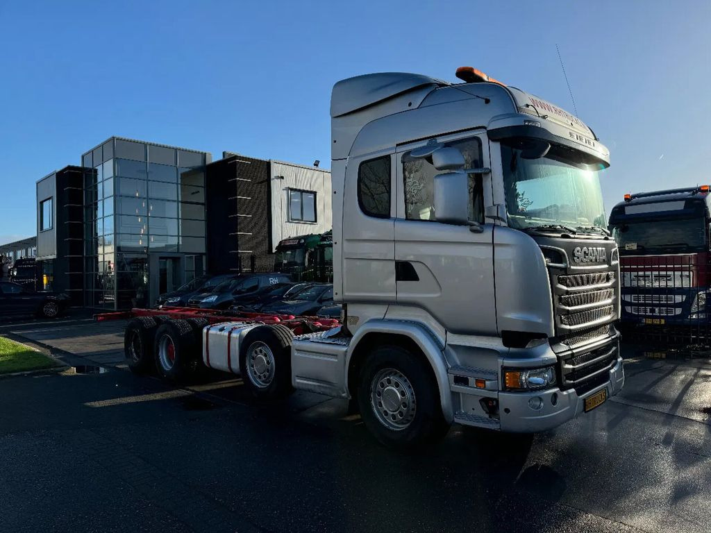 Scania R730 V8 8X4 EURO 6 BIG AXLES - Kabiinišassiiga veoauto: pilt 1 Scania R730 V8 8X4 EURO 6 BIG AXLES - Kabiinišassiiga veoauto: pilt 1