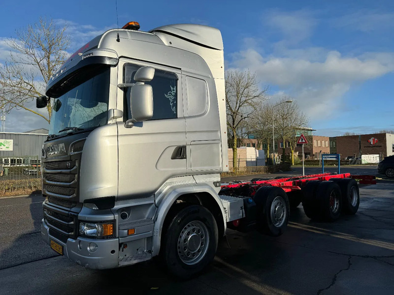 Scania R730 V8 8X4 EURO 6 BIG AXLES - Kabiinišassiiga veoauto: pilt 1 Scania R730 V8 8X4 EURO 6 BIG AXLES - Kabiinišassiiga veoauto: pilt 1