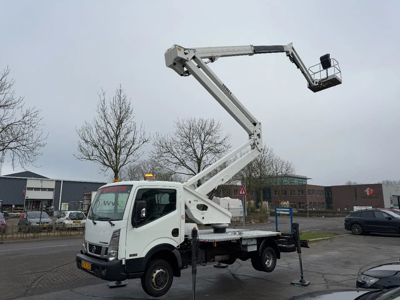 Nissan Cabstar 35.12 + ISOLI 21 METER AERIAL PLATFORM - Tarbesõiduk: pilt 1 Nissan Cabstar 35.12 + ISOLI 21 METER AERIAL PLATFORM - Tarbesõiduk: pilt 1