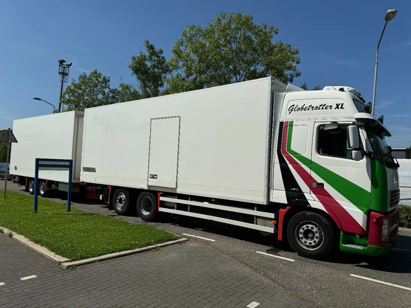 Volvo FH 12.420 6X2 - EURO 3 + HANGER NETAM-FRUEHAUF + THERMOKING + DHOLLANDIA LIFT - Külmutiga veoauto: pilt 1 Volvo FH 12.420 6X2 - EURO 3 + HANGER NETAM-FRUEHAUF + THERMOKING + DHOLLANDIA LIFT - Külmutiga veoauto: pilt 1