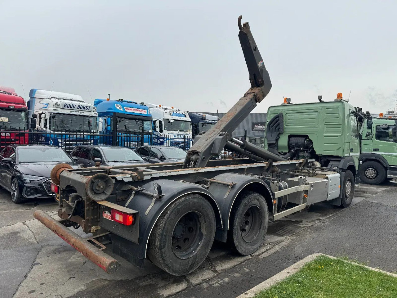 Volvo FM 370 6X2 EURO 6 VDL 21T HOOK - Konkstõstukiga veoauto: pilt 3 Volvo FM 370 6X2 EURO 6 VDL 21T HOOK - Konkstõstukiga veoauto: pilt 3