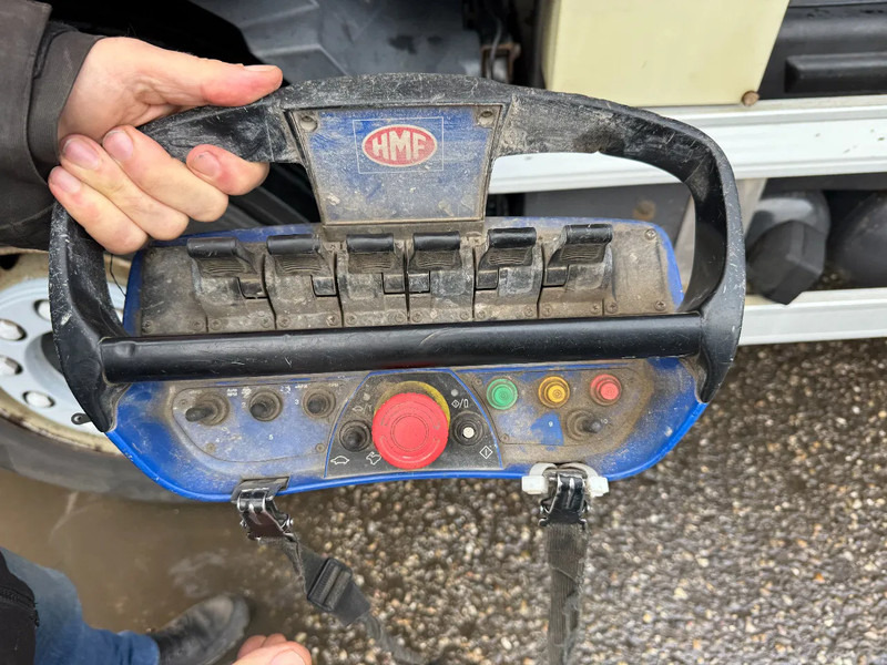 Volvo FM 420 8X2 EEV + HMF 2420-K3 + REMOTE + 5E & 6E FUNCTIE - Madelveok/ Platvormveok, Kraanaga veoauto: pilt 5 Volvo FM 420 8X2 EEV + HMF 2420-K3 + REMOTE + 5E & 6E FUNCTIE - Madelveok/ Platvormveok, Kraanaga veoauto: pilt 5