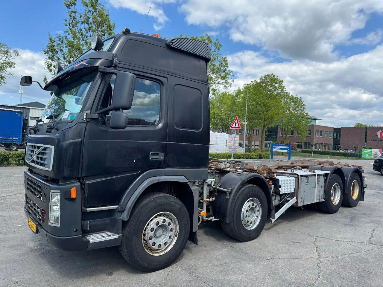 Volvo FM 440 8X4 EURO 5 + CABELLIFT TIPPER - Konkstõstukiga veoauto: pilt 1 Volvo FM 440 8X4 EURO 5 + CABELLIFT TIPPER - Konkstõstukiga veoauto: pilt 1