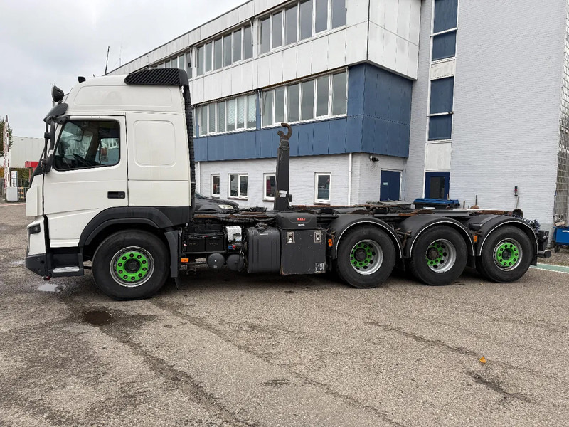 Volvo FMX 500 8x4 HOOKLIFT HIAB XR22SL61, LAST AXLE STEERING - Konkstõstukiga veoauto: pilt 4 Volvo FMX 500 8x4 HOOKLIFT HIAB XR22SL61, LAST AXLE STEERING - Konkstõstukiga veoauto: pilt 4