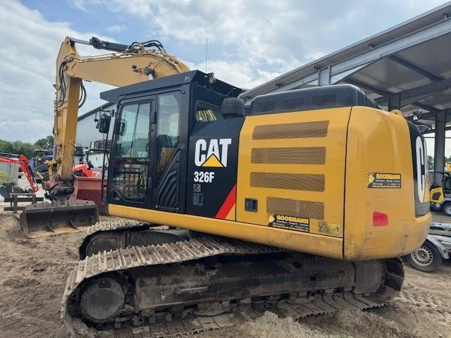 CAT 326 F L - Lintekskavaator: pilt 1 CAT 326 F L - Lintekskavaator: pilt 1