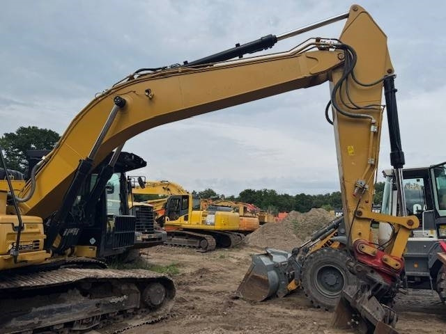 CAT 326 F L - Lintekskavaator: pilt 4 CAT 326 F L - Lintekskavaator: pilt 4