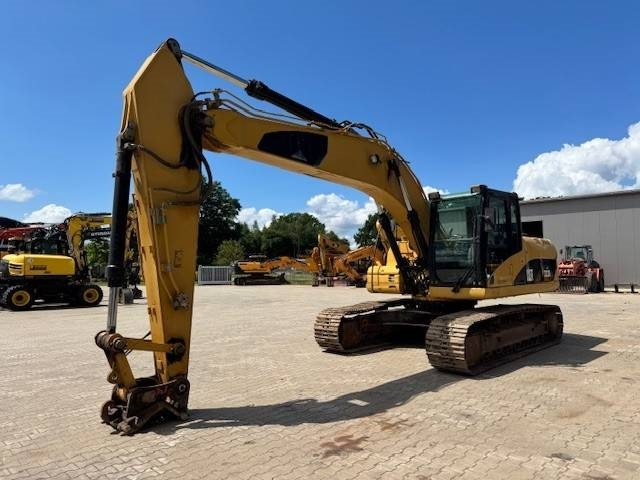 CATERPILLAR 323 DL - Lintekskavaator: pilt 3 CATERPILLAR 323 DL - Lintekskavaator: pilt 3