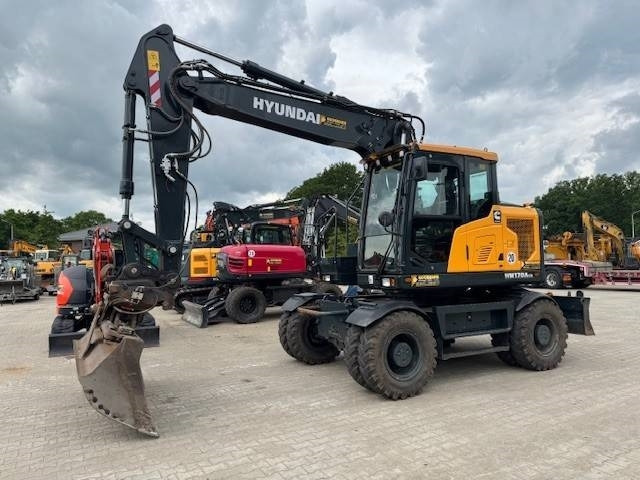 HYUNDAI HW170 ACR - Ratastel ekskavaator: pilt 2 HYUNDAI HW170 ACR - Ratastel ekskavaator: pilt 2