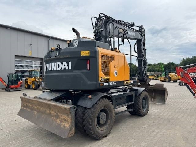 HYUNDAI HW170 ACR - Ratastel ekskavaator: pilt 4 HYUNDAI HW170 ACR - Ratastel ekskavaator: pilt 4