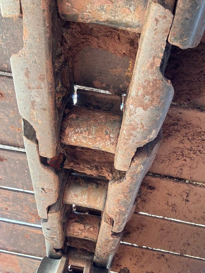 Komatsu D61PX-24 - Buldooser: pilt 3 Komatsu D61PX-24 - Buldooser: pilt 3