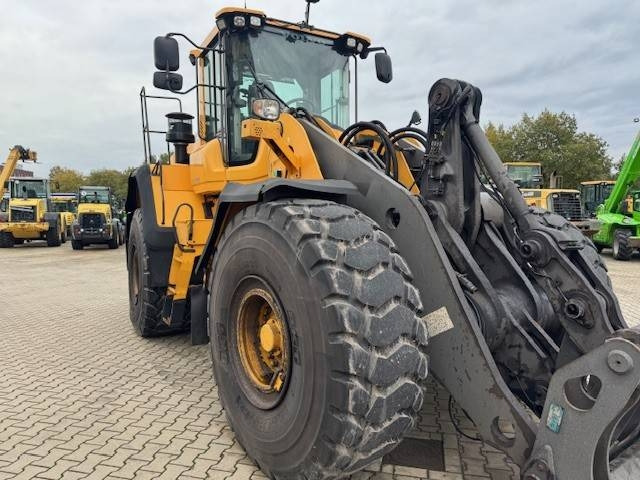 Volvo L 180 H - Rataslaadur: pilt 1 Volvo L 180 H - Rataslaadur: pilt 1