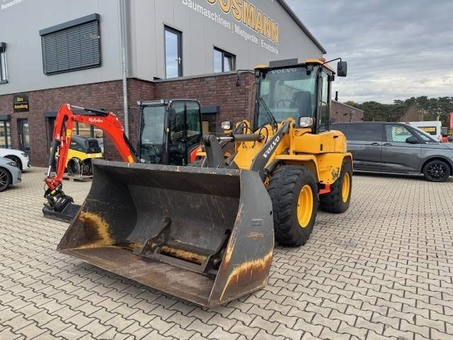 Volvo L 35 GS - Rataslaadur: pilt 4 Volvo L 35 GS - Rataslaadur: pilt 4