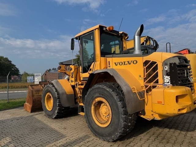 Volvo L 90 F - Rataslaadur: pilt 1 Volvo L 90 F - Rataslaadur: pilt 1