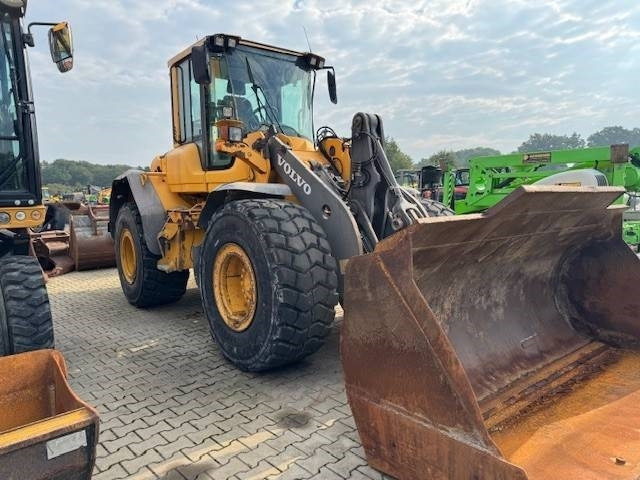 Volvo L 90 F - Rataslaadur: pilt 4 Volvo L 90 F - Rataslaadur: pilt 4
