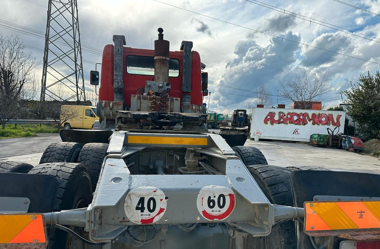 Trattore Astra 6x4 - Sadulveok: pilt 3 Trattore Astra 6x4 - Sadulveok: pilt 3