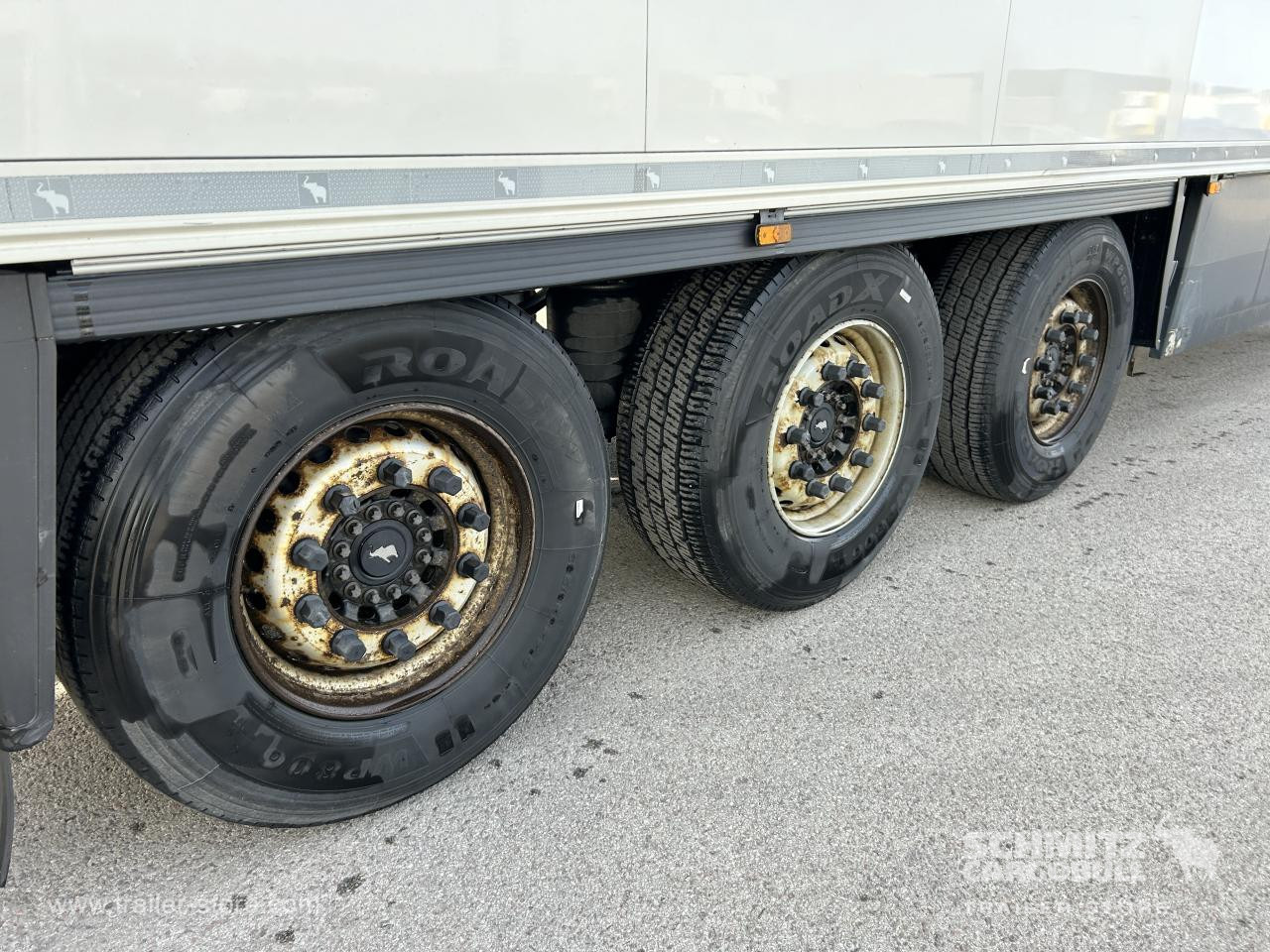 SCHMITZ Reefer Multitemp Double deck Taillift - Isotermiline poolhaagis: pilt 2 SCHMITZ Reefer Multitemp Double deck Taillift - Isotermiline poolhaagis: pilt 2