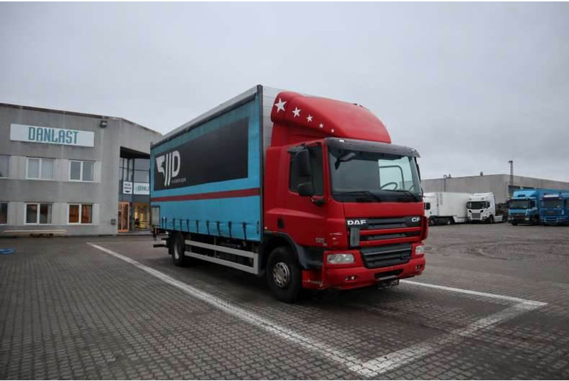 DAF CF 75-360 FA - Tent veoauto: pilt 2 DAF CF 75-360 FA - Tent veoauto: pilt 2
