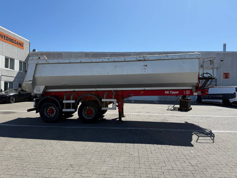 HK TIPPER Tipper/Kipper/Tiptrailer - Kallur-poolhaagis: pilt 2 HK TIPPER Tipper/Kipper/Tiptrailer - Kallur-poolhaagis: pilt 2