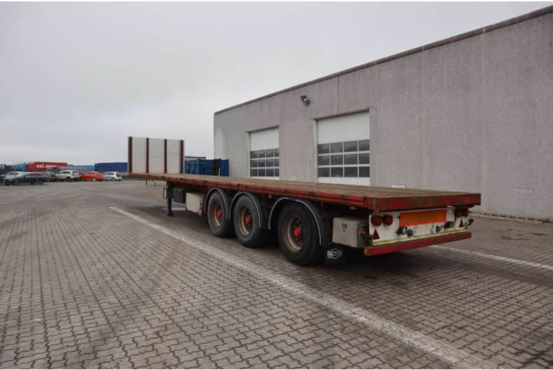 HRD 3-axle Heavy-duty/Schwerlastauflieger/Sværlast - Platvorm/ Madelpoolhaagis: pilt 4 HRD 3-axle Heavy-duty/Schwerlastauflieger/Sværlast - Platvorm/ Madelpoolhaagis: pilt 4