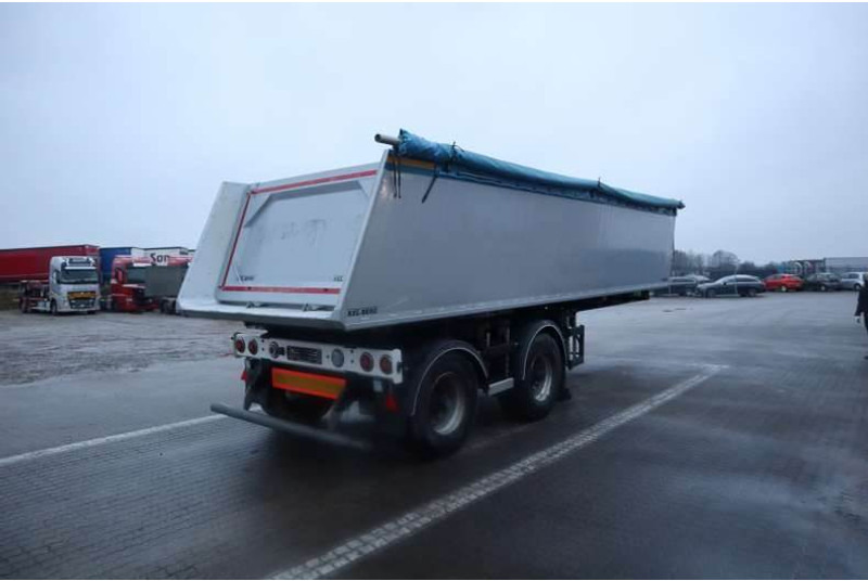 KEL-BERG 23 m³ - Kallur-poolhaagis: pilt 2 KEL-BERG 23 m³ - Kallur-poolhaagis: pilt 2