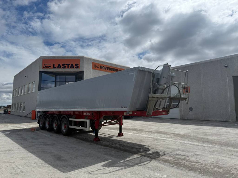 KEL-BERG Tipper / Kipper / Tiptrailer - Kallur-poolhaagis: pilt 1 KEL-BERG Tipper / Kipper / Tiptrailer - Kallur-poolhaagis: pilt 1
