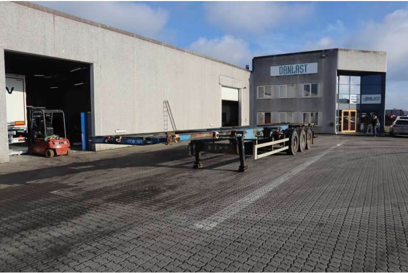 LECI 3-Axle Containerchassis - Konteinerveduk/ Tõstukiga poolhaagis: pilt 1 LECI 3-Axle Containerchassis - Konteinerveduk/ Tõstukiga poolhaagis: pilt 1