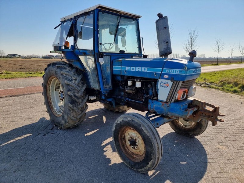 Ford 5610 - Traktor: pilt 2 Ford 5610 - Traktor: pilt 2