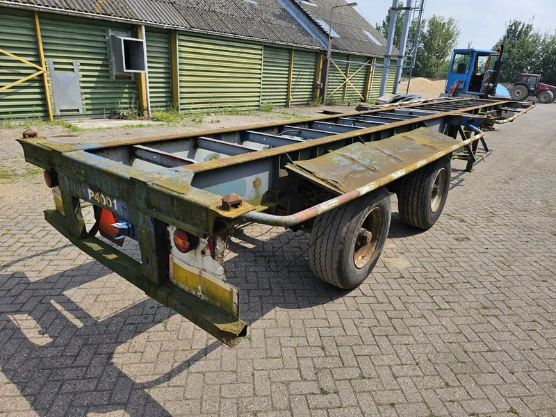 Fruehauf 2 axle - Steelspring - widespread - Konteinerveduk/ Tõstukiga poolhaagis: pilt 4 Fruehauf 2 axle - Steelspring - widespread - Konteinerveduk/ Tõstukiga poolhaagis: pilt 4